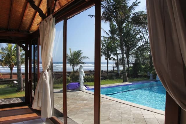 Exclusive Villa