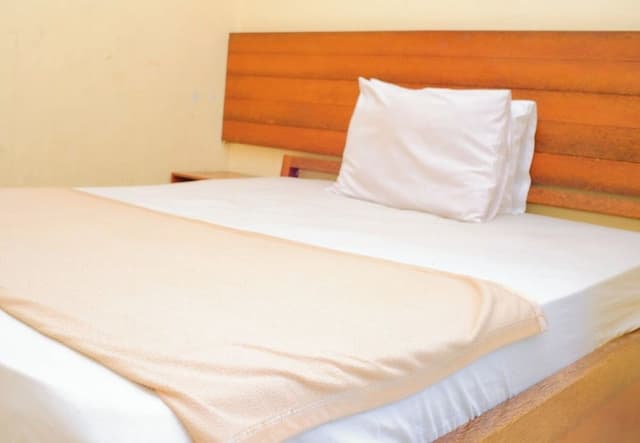 Standard Double Room, Garden View