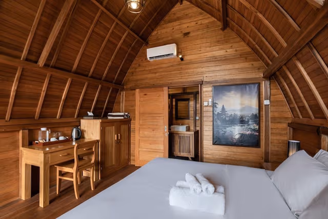 Double Room, Private Pool (Lumbung)