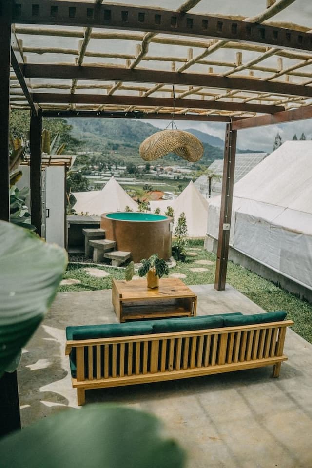 Premier Tent