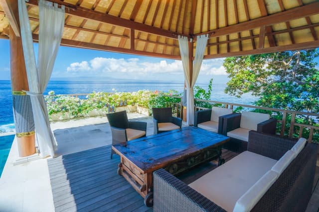 Deluxe Ocean View