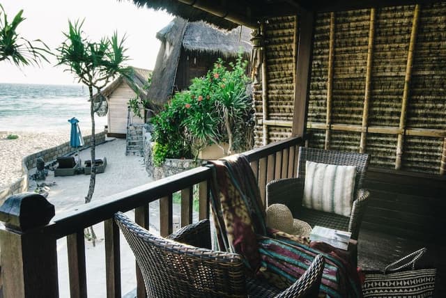 Deluxe Huts