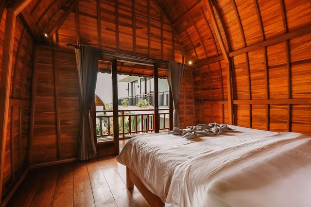 Bungalow Room