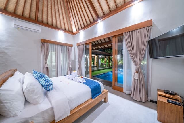 Villa, 2 Bedrooms, Pool View