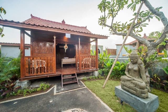 Comfort Cottage, Garden View