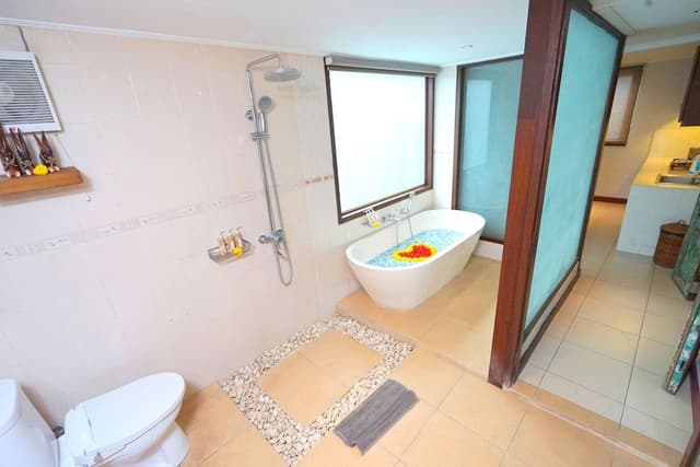 Deluxe, 1 bedroom Joglo Deluxe shared pool