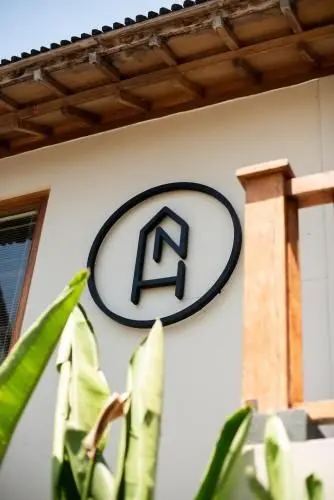 นยามานโฮสเทล