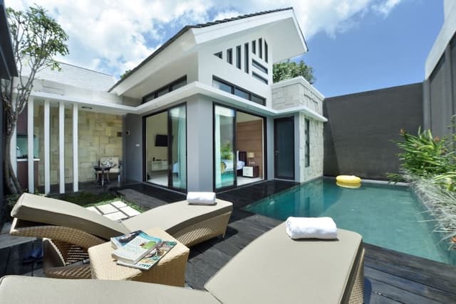 TWO BEDROOM KING VILLA WITH PRIVATE POOL