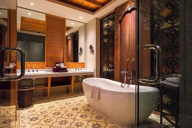 Berawa Royal Suites Ocean Front
