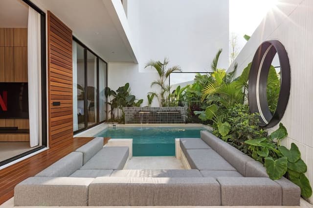 Three-bedroom Villa with Private Pool