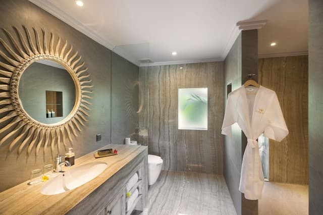 Suite Lagoon Access (1 large bed)