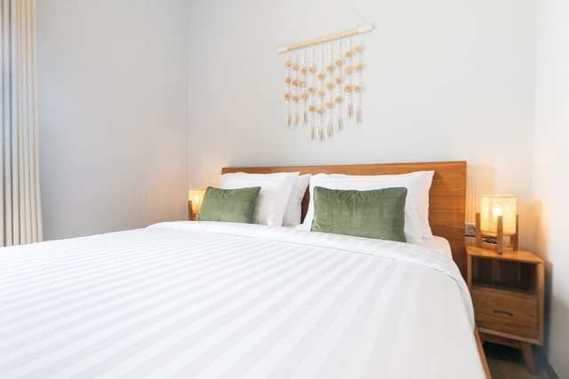 Deluxe Room, Balcony