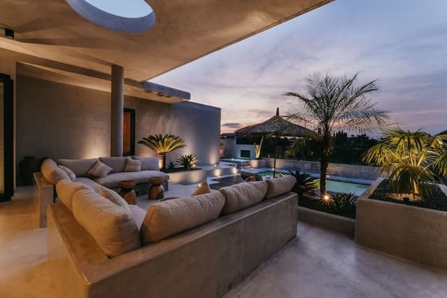 Luxury Villa