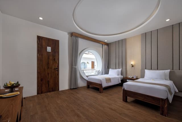 Deluxe Twin Room