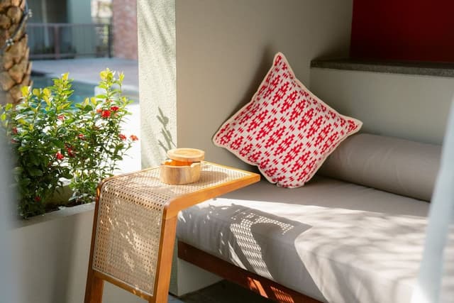 Double Room, Poolside (Tropical)