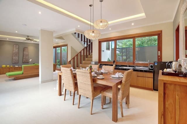 Villa (Orchard)