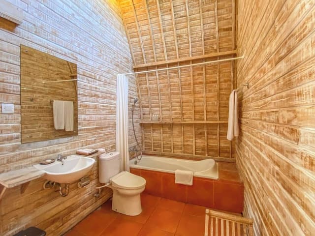One Bedroom Bungalow with Pool View