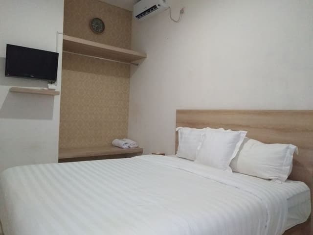 Basic Single Room, 1 Bedroom (With Balcony)