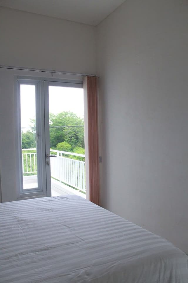 Basic Single Room, 1 Bedroom (With Balcony)
