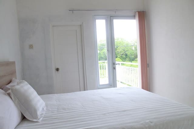 Basic Single Room, 1 Bedroom (With Balcony)