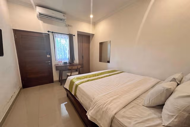 Standard Room, Pool View