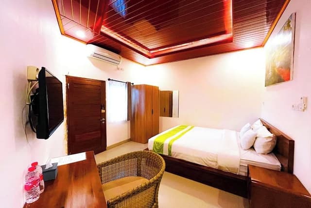 Standard Room, Pool View