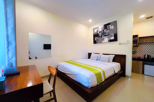 Standard Room, Pool View
