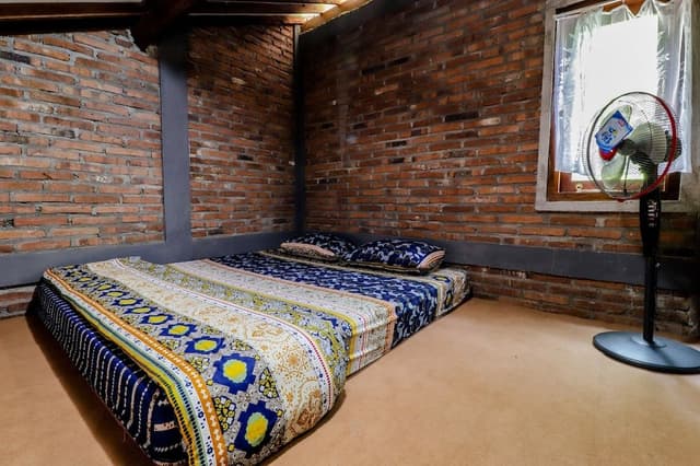 Male Dorm Shared Bathroom