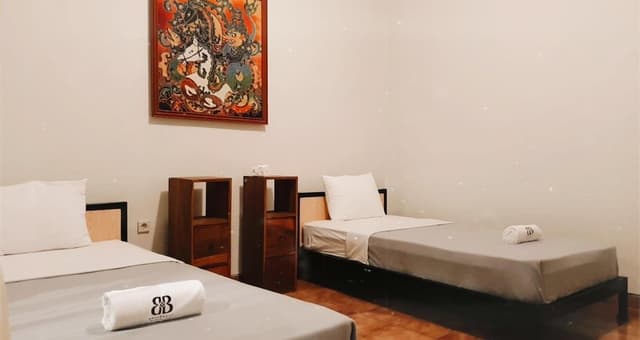 Basic Twin Room