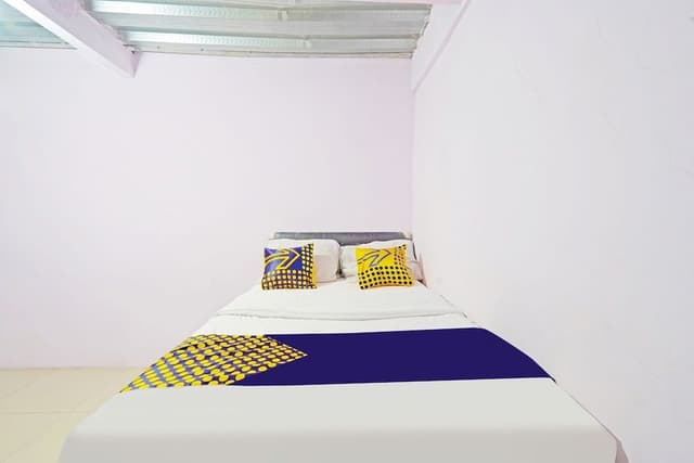 Basic Single Room