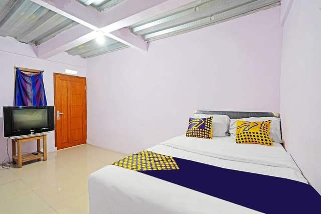 Basic Single Room