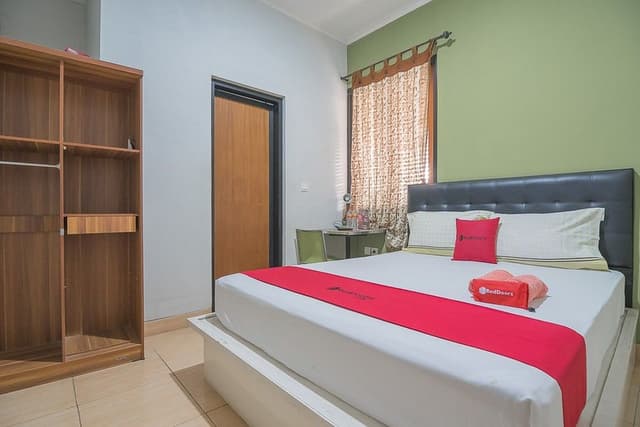 Economy Double Room