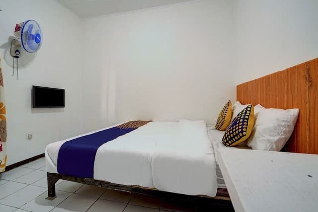 Basic Double Room