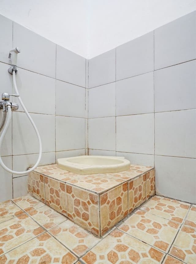 Basic Double Room