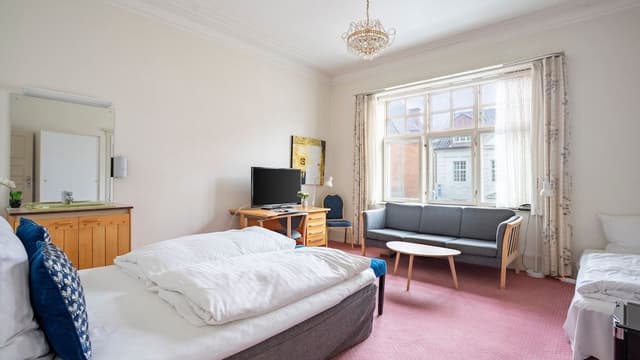 Basic Apartment