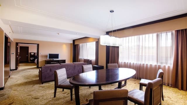 Suite, 1 Bedroom, Kitchen