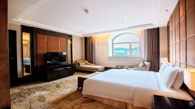 Presidential Suite