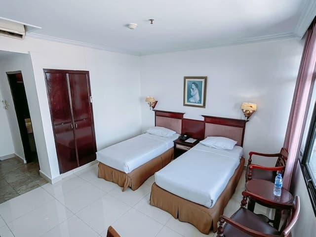 Deluxe Double or Twin Room