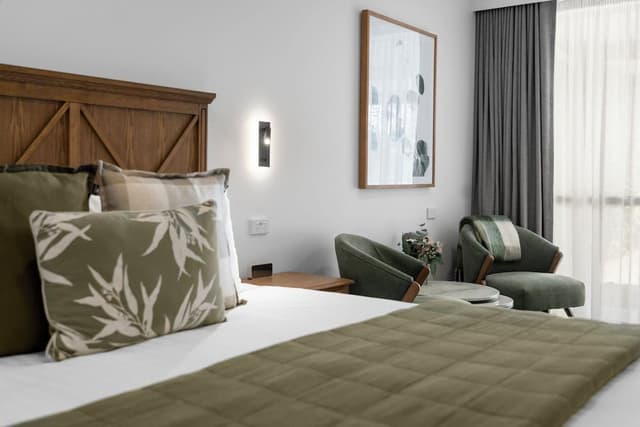Premier Room, 1 King Bed