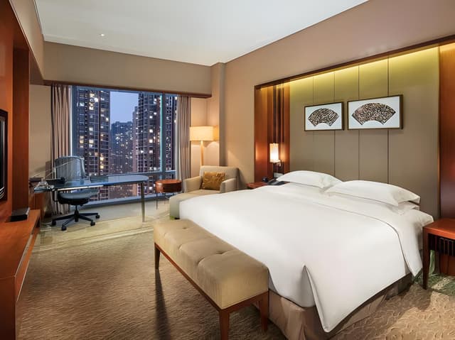 Premier Suite