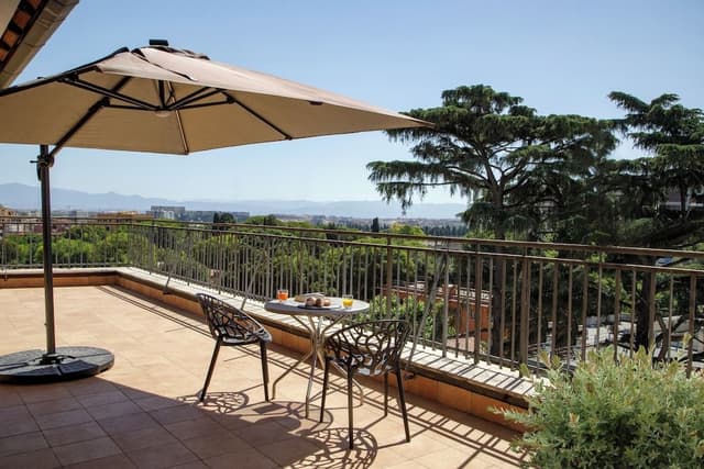 Suite, 1 King Bed, Terrace