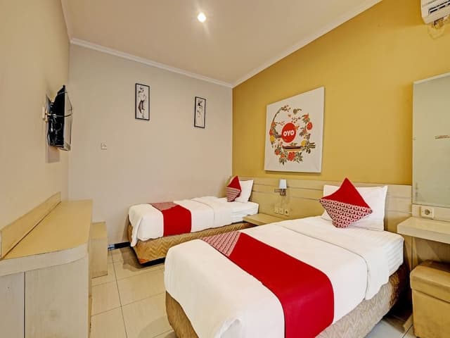 Deluxe Twin Room