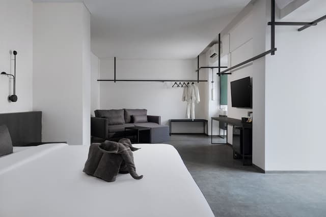 Premier Double Room, 1 King Bed, Non Smoking