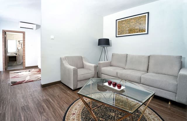 Executive Suite