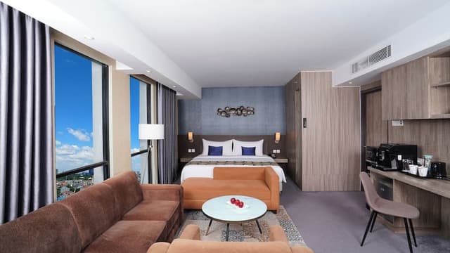Executive Suite