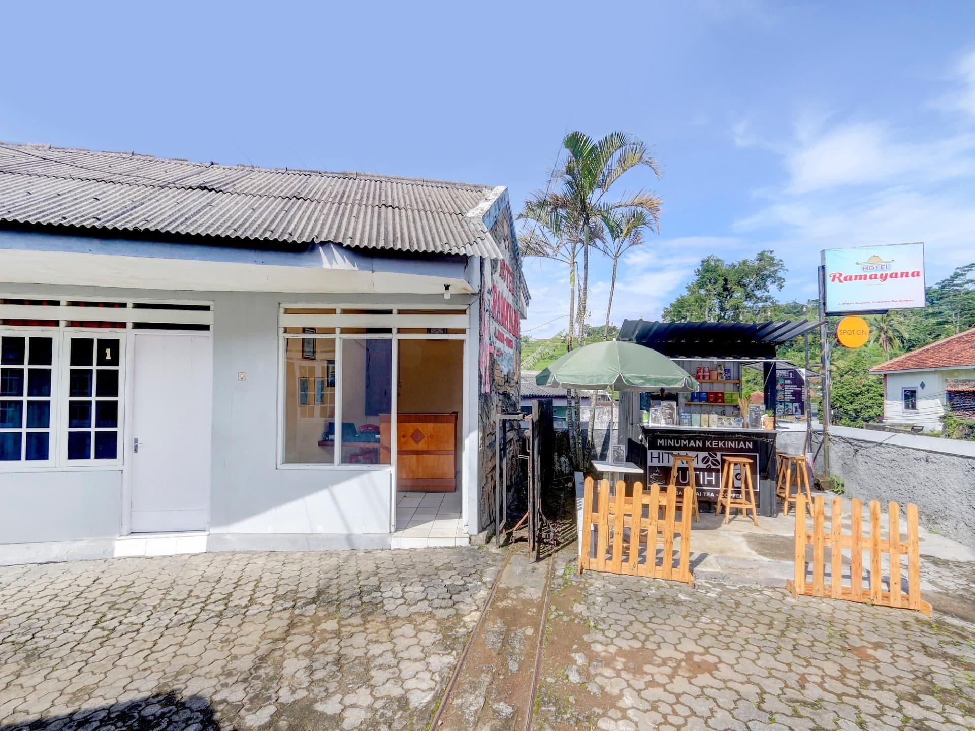 โรงแรมสปอต ออน 90156 รามายณะ