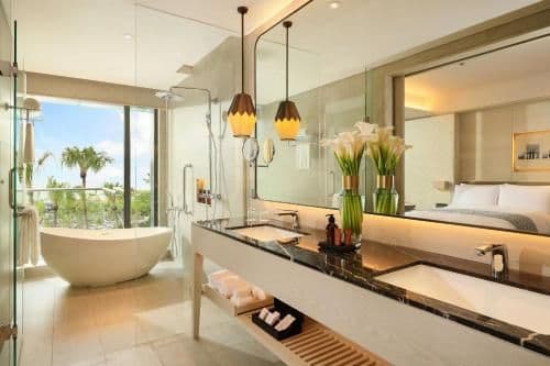 Premier room