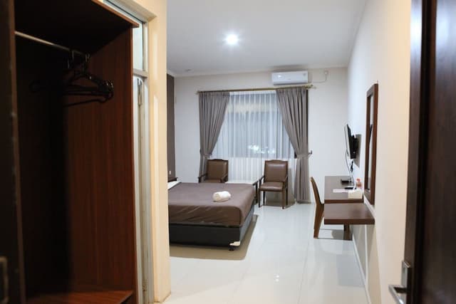 Deluxe Double or Twin Room, 2 Bedrooms, Non Smoking, Garden View