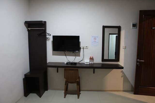 Standard Single Room, 1 Bedroom, Smoking, City View
