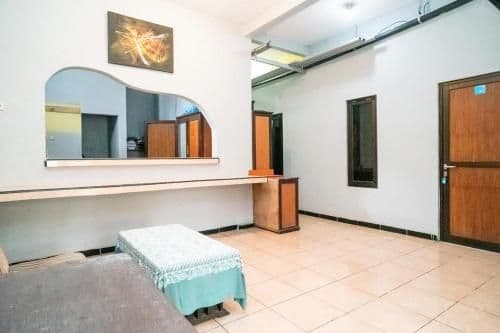 Jotel Guest House Mitra RedDoorz Jotel Guest House Mitra RedDoorz